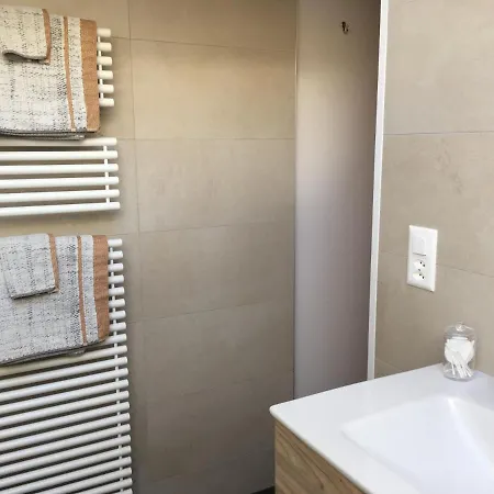 Apartment Chalet-style With Matterhorn View